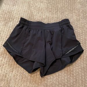 Lulu lemon hotty hot shorts